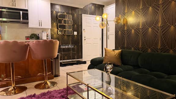 Le Velours Déco – Art Deco Retreat in East Village