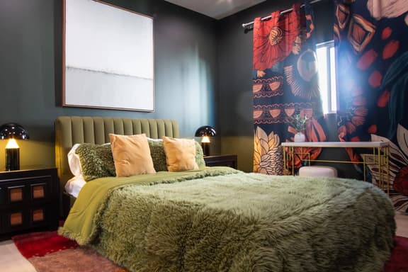 Emerald Garden | Case Collective | NoHo | Central